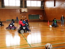 電動車いすサッカー